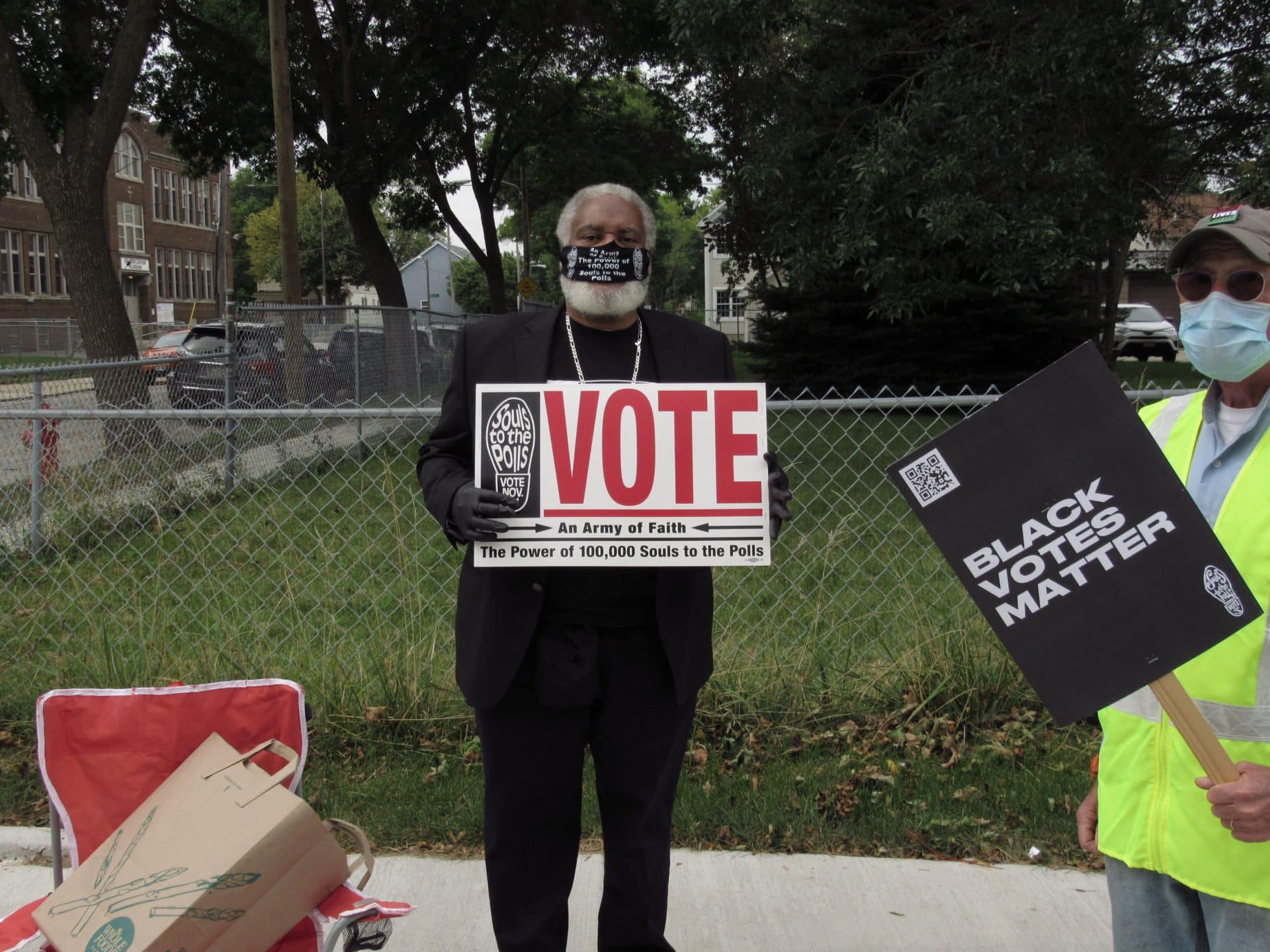 Pastor Greg Lewis leads STTP Milwaukee loading=